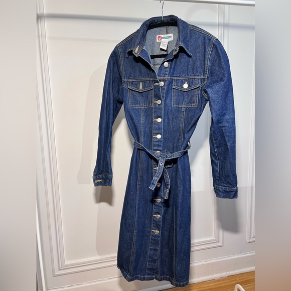 VINTAGE JEAN DRESS // GROGGY // Size small 💙 - Picture 2 of 6